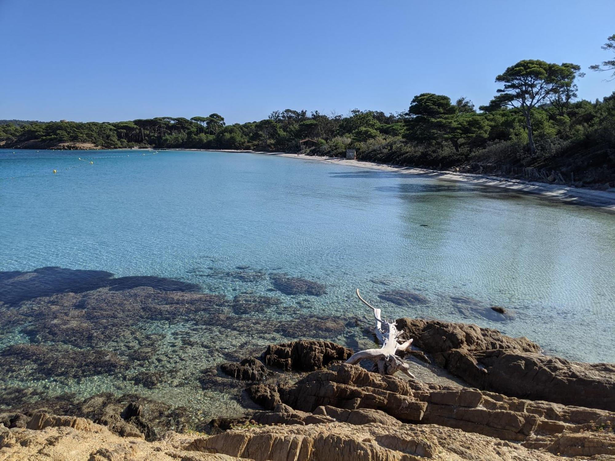 Avec Jardin, Clim & Piscine - Proche Plages Et Randos, Parking Prive - La Girelle