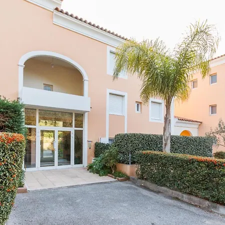 La Girelle De Vacances Giens Hyères Exterior foto