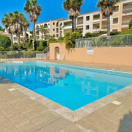 La Girelle De Vacances Giens Hyères Exterior foto