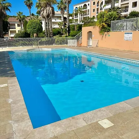 La Girelle De Vacances Giens Hyères Exterior foto